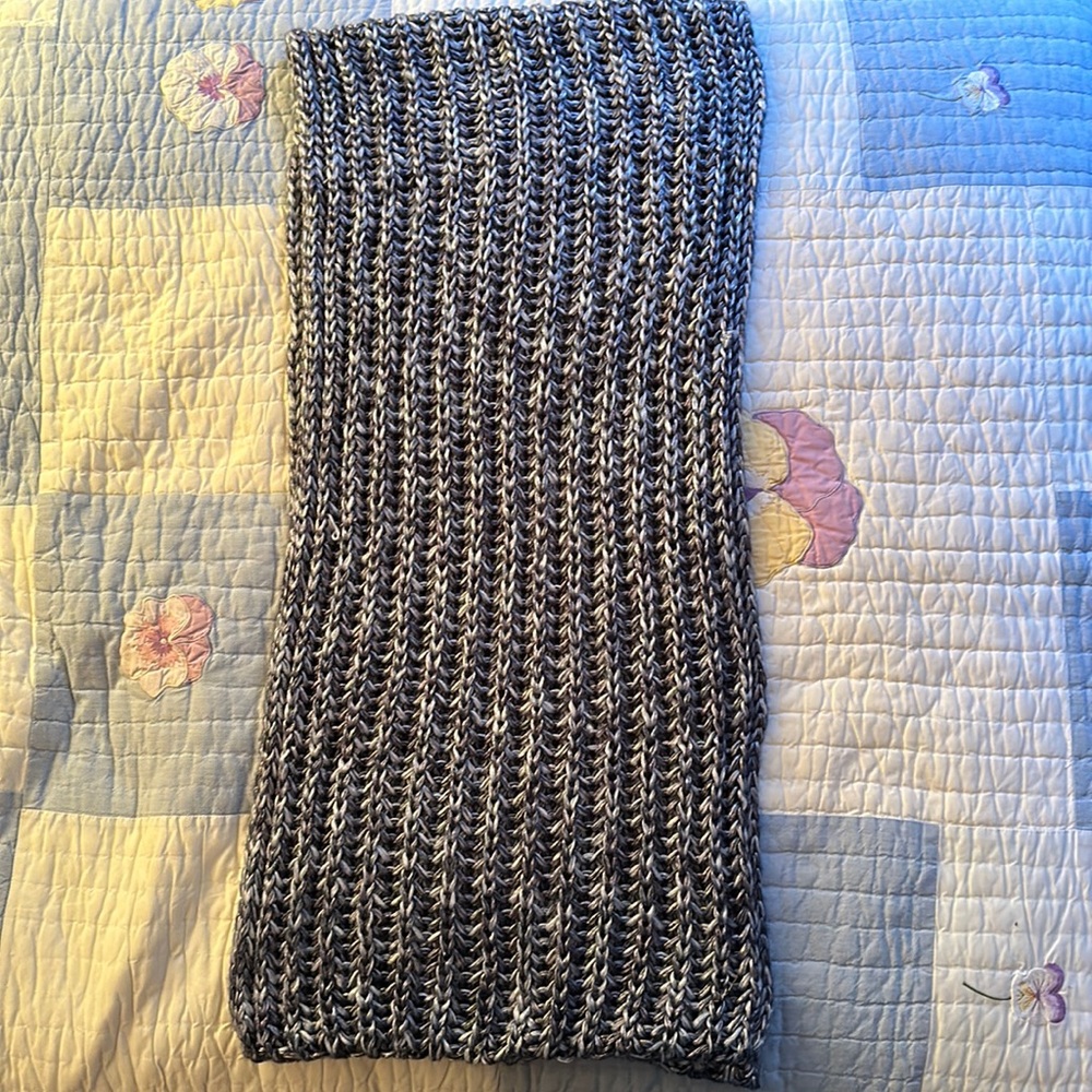 Infinity scarf